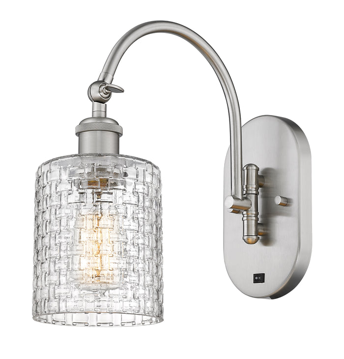 Brushed Satin Nickel / Clear