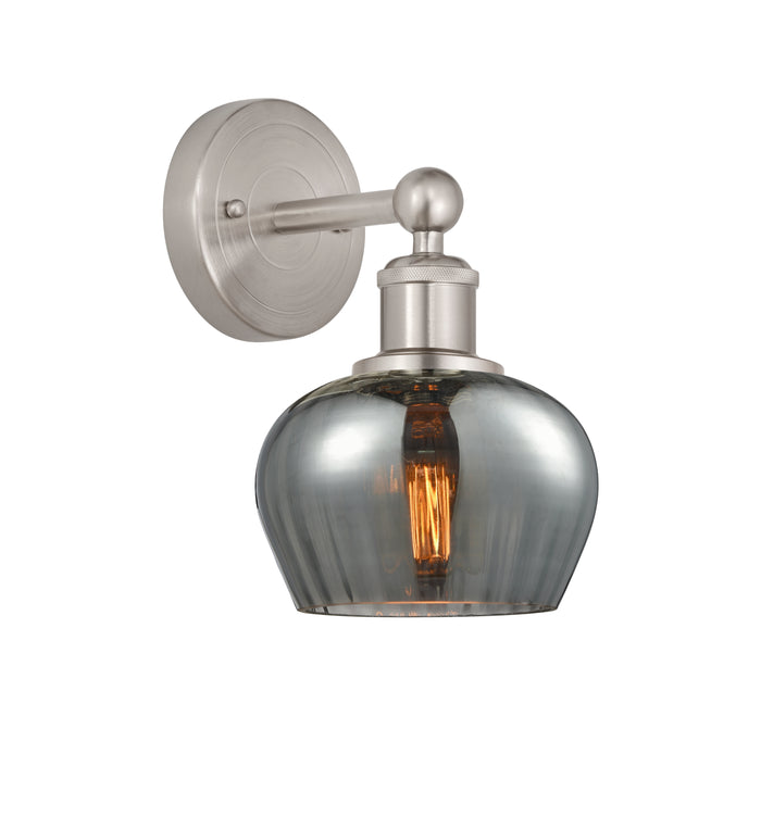 Brushed Satin Nickel / Light Smoke