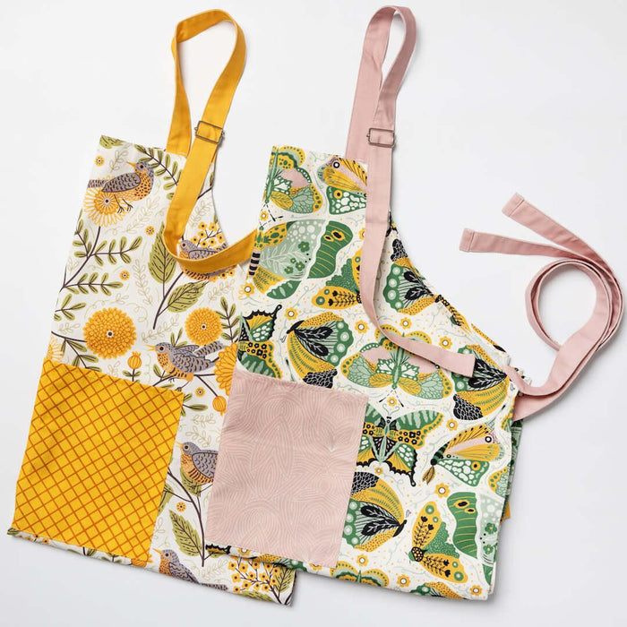 Apron - Gingiber floral apron with adjustable neck strap, large pocket, cotton canvas, 29" L x 26" W, tie back, 100% cotton, imported
