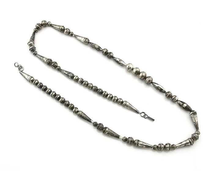 Navajo Bead Necklace Sterling Silver 8.0 mm wide 25 in long Circa 1980's