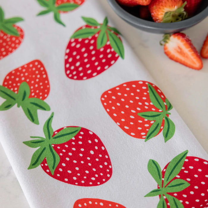 Strawberry Tea Towel - Gingiber
