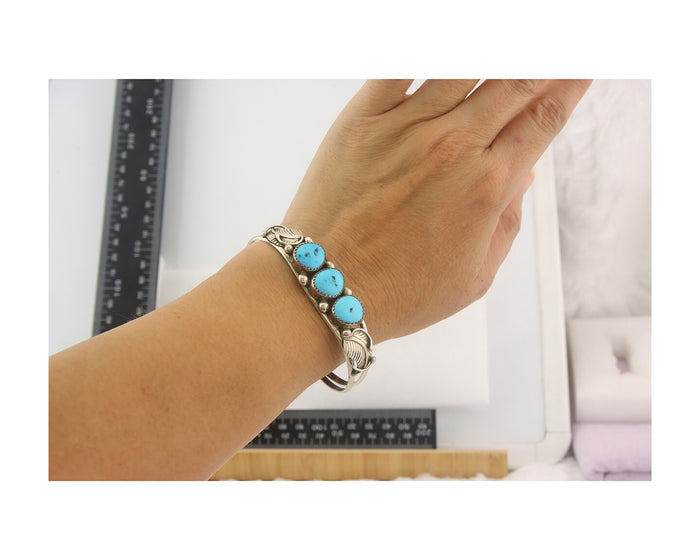 Vintage Navajo Bracelet 925 Silver Turquoise Traditional Handmade Authentic