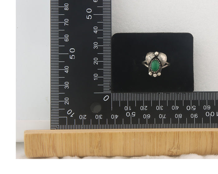 Vintage Navajo Ring 925 Sterling Authentic Traditional Malachite Size 5.75