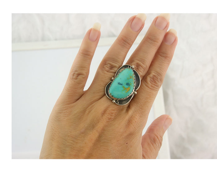 Vintage Navajo Ring 925 Sterling Authentic Traditional Turquoise Size 7.5